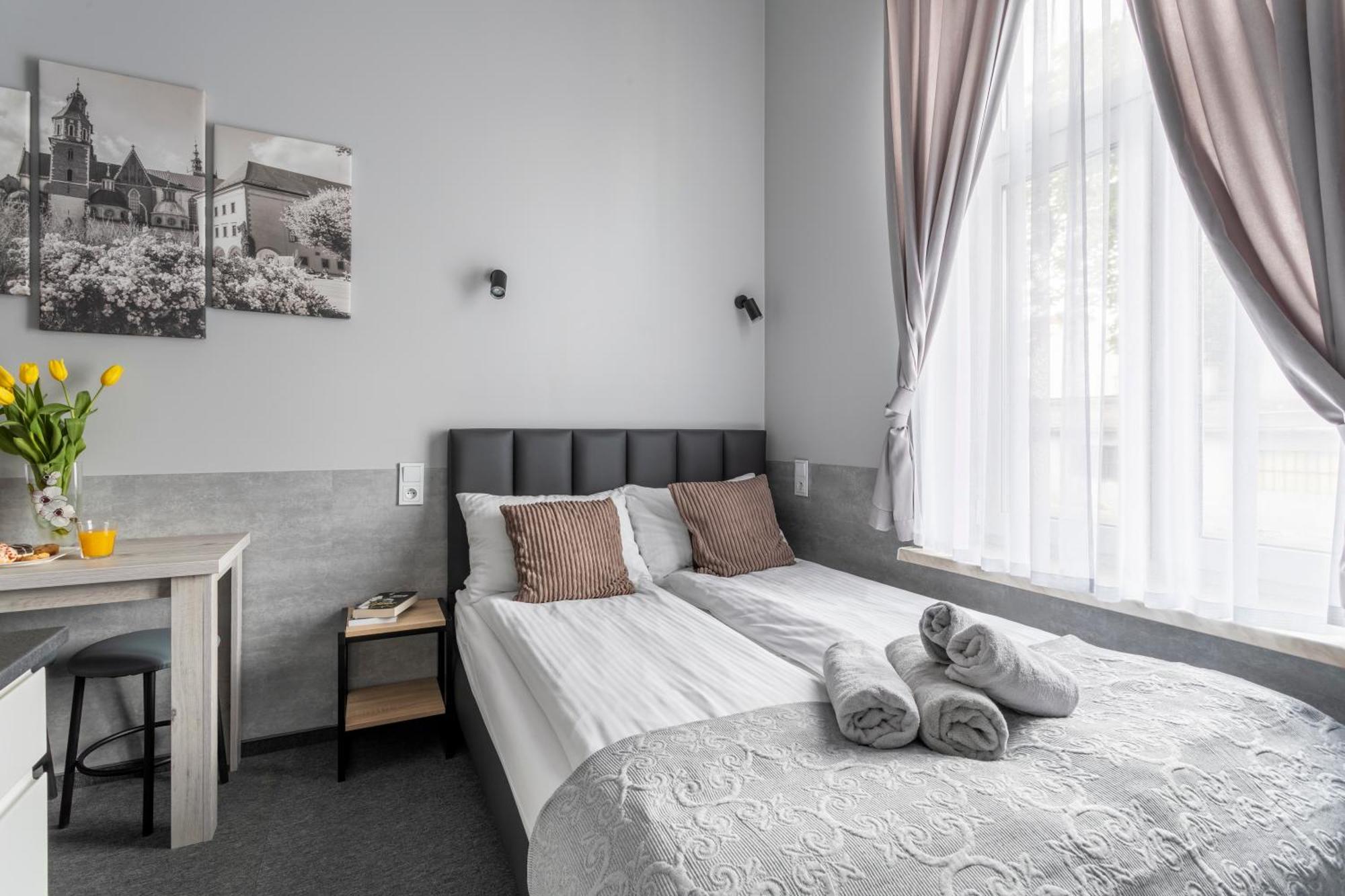 Primero Elegant Apartments Krakow Old Town Екстериор снимка