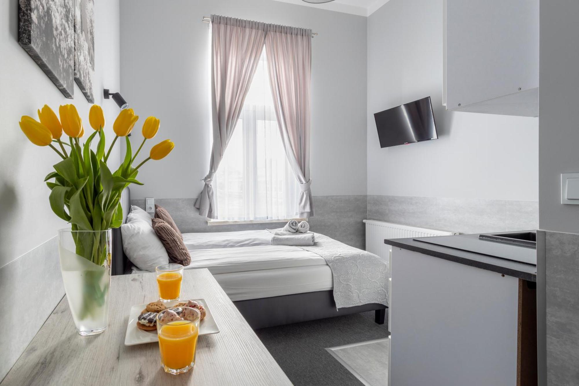 Primero Elegant Apartments Krakow Old Town Екстериор снимка